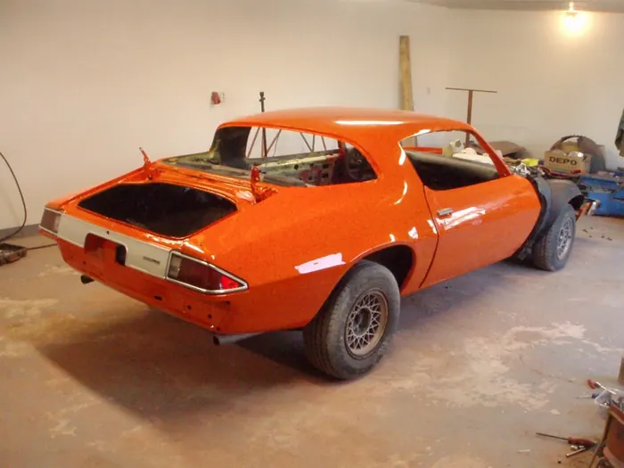 Chevrolet Camaro 1976 – fotografie 17 z renovace karoserie a laku